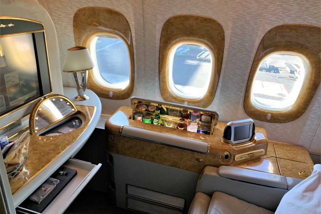 First-Class Excellence: The Definitive Guide to Top-Tier Airlines